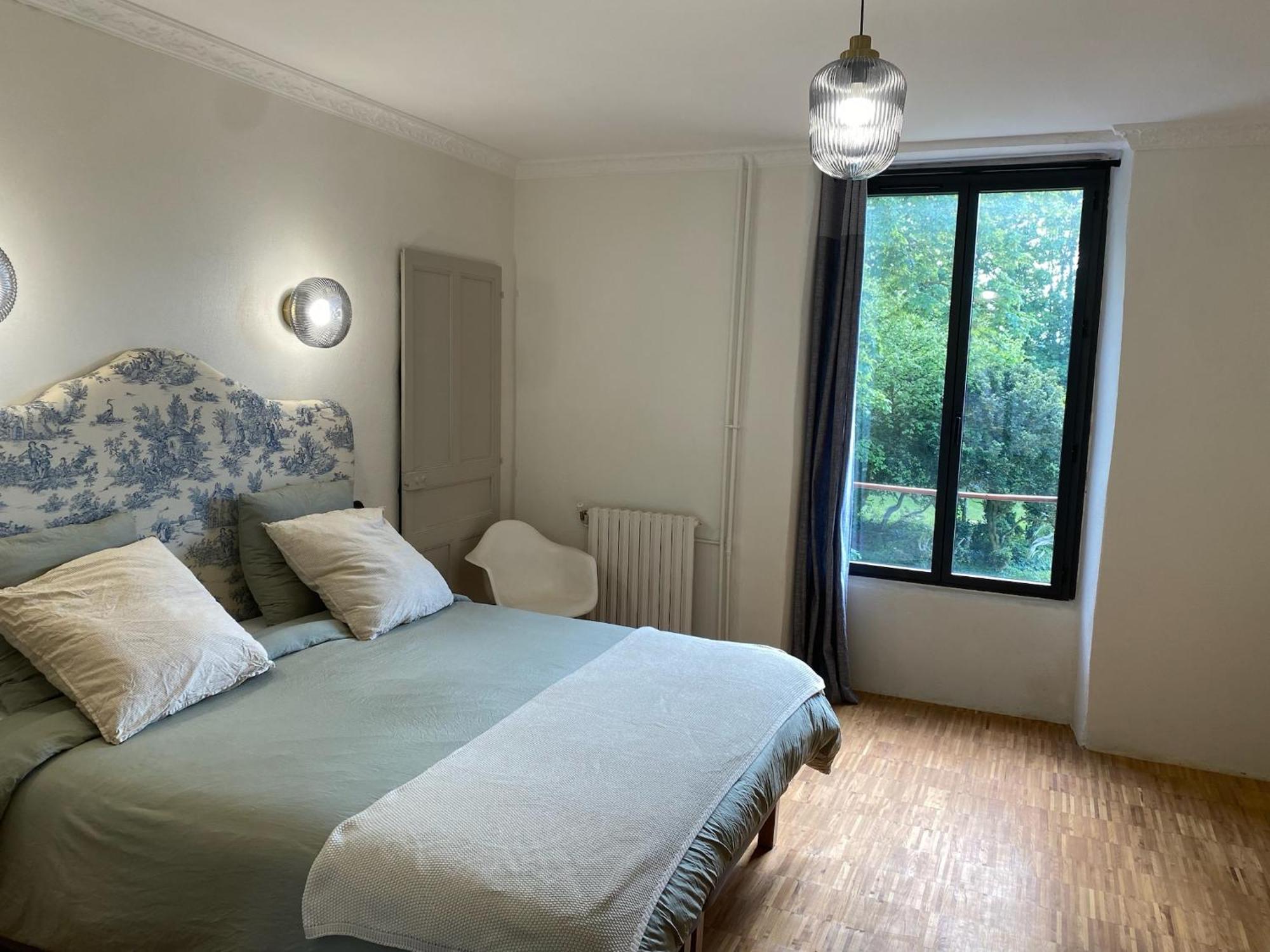 Manoir Du Menec Chambre Le Folgoet Екстериор снимка